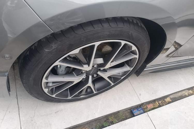 Used Lynk & Co 03 2022 1.5TD DCT JingPro Exterior 4