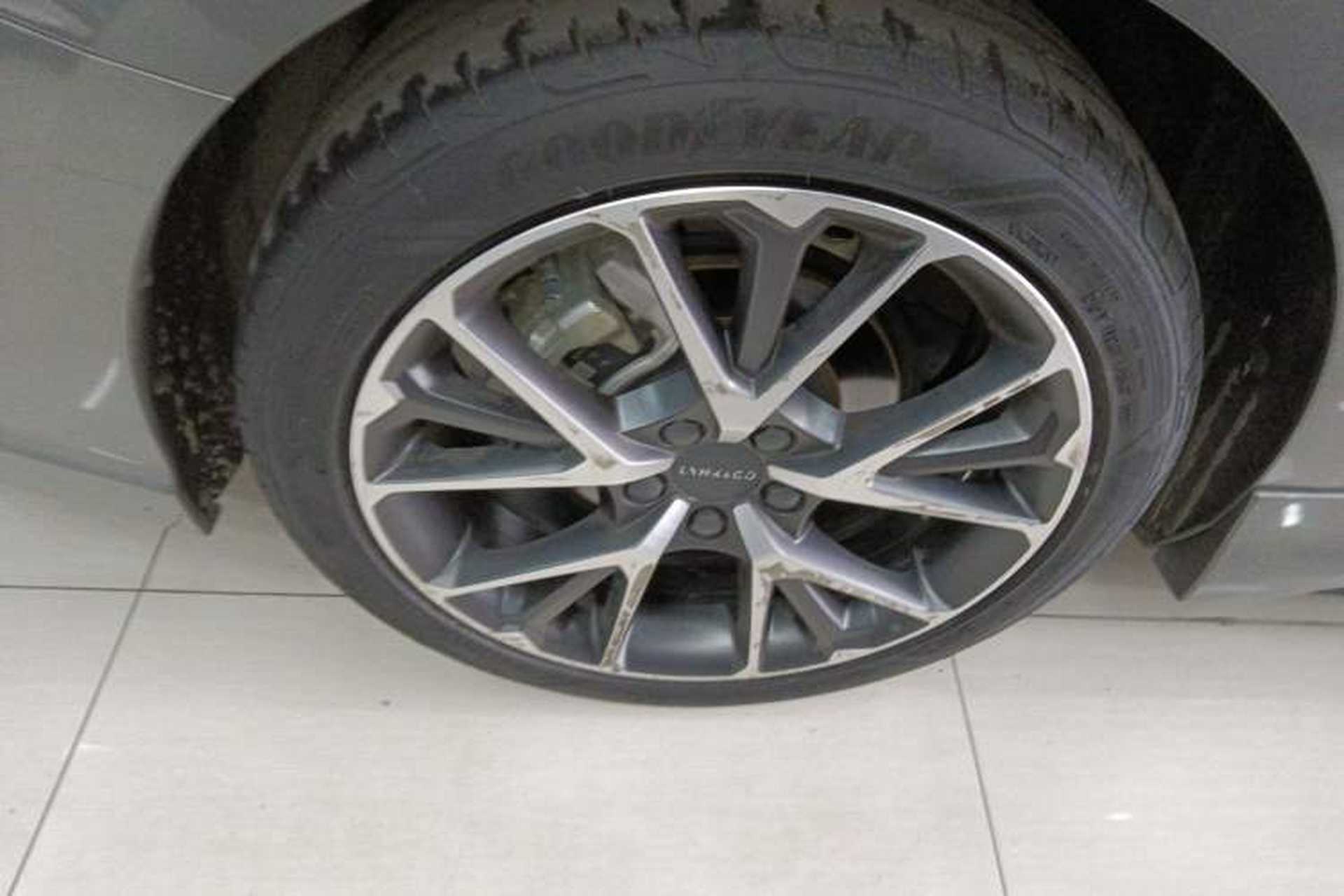 Used Lynk & Co 03 2022 2.0TD DCT JingPro Exterior 5