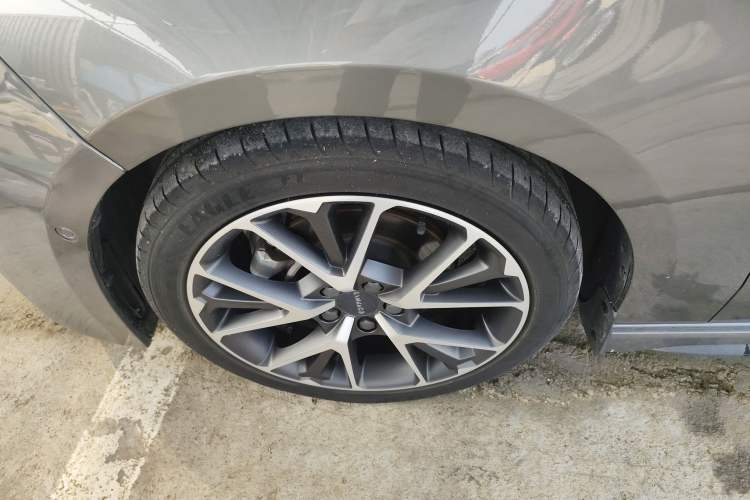 Used Lynk & Co 03 2022 1.5TD DCT JingPro Exterior 7