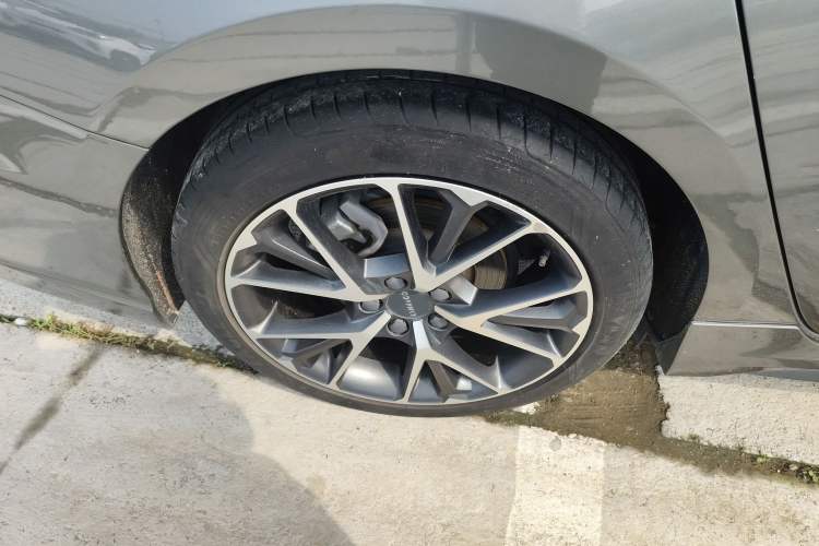 Used Lynk & Co 03 2022 1.5TD DCT JingPro Exterior 8