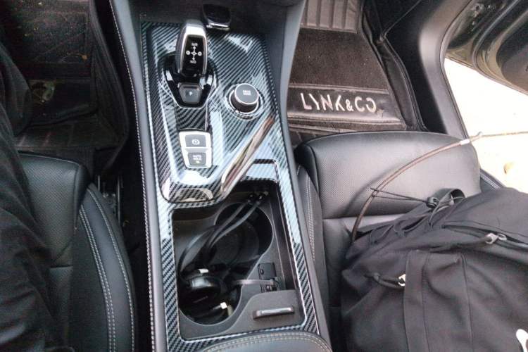 Used Lynk & Co 03 2022 1.5TD DCT JingPro Gear Lever