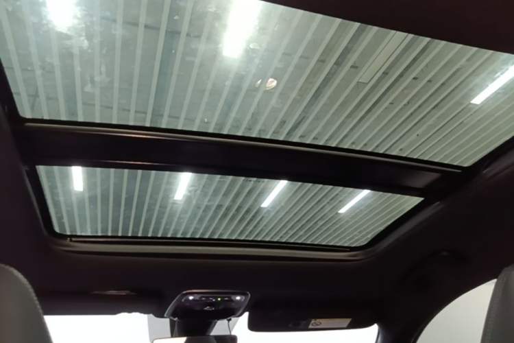 Used Lynk & Co 03 2022 2.0TD DCT GenioPlus Headliner