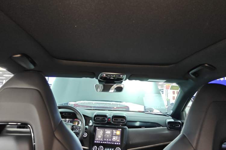 Used Lynk & Co 03 2022 2.0TD DCT JingPro Headliner