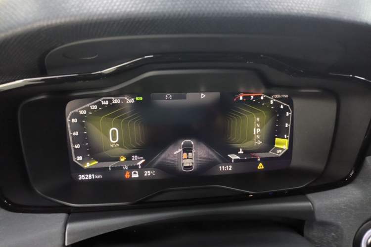 Used Lynk & Co 03 2022 2.0TD DCT JingPro Instrument Cluster