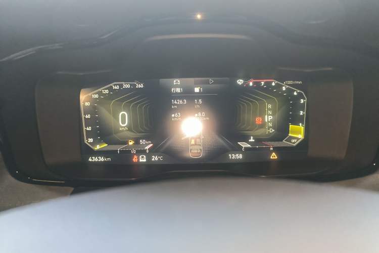Used Lynk & Co 03 2022 2.0TD DCT JingPro Instrument Cluster