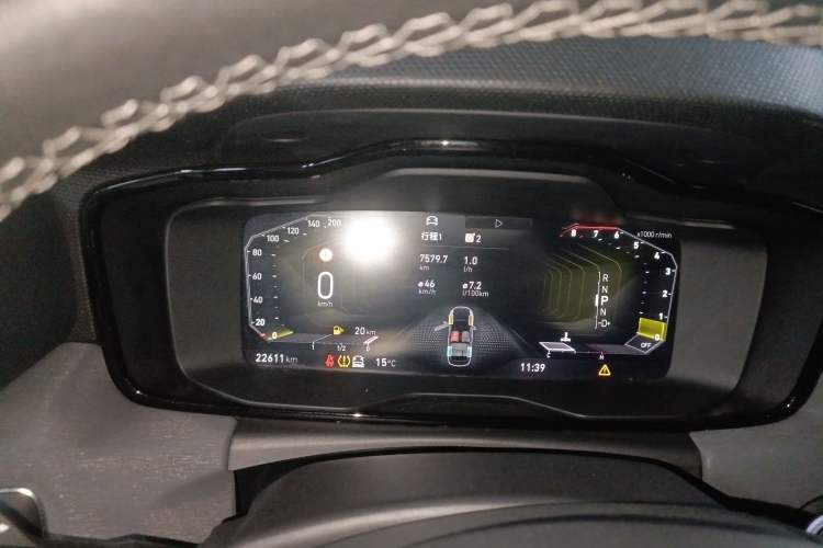 Used Lynk & Co 03 2022 2.0TD DCT JingPro Instrument Cluster