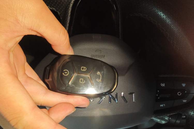 Used Lynk & Co 03 2022 2.0TD DCT JingPro Interior 1