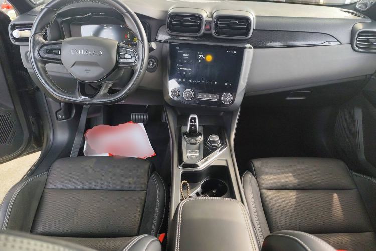 Used Lynk & Co 03 2022 1.5TD DCT JingPro Interior 2