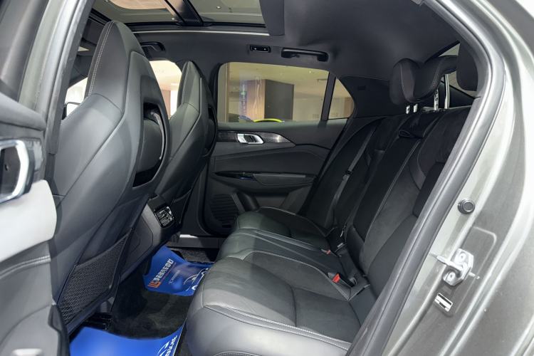 Used Lynk & Co 03 2022 2.0TD DCT JingPro Interior 3