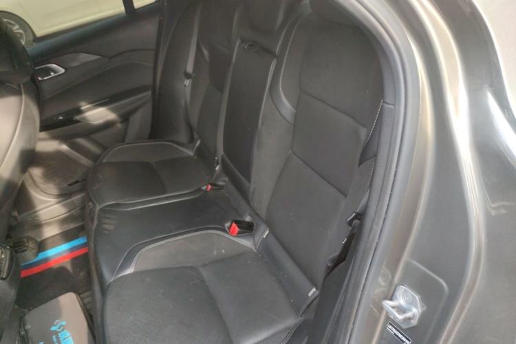 Used Lynk & Co 03 2022 2.0TD DCT JingPro Interior 4