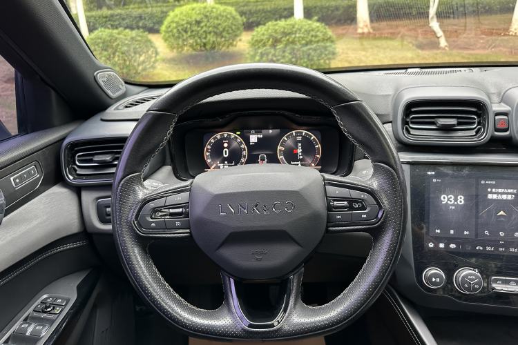 Used Lynk & Co 03 2022 1.5TD DCT JingPro Interior 4