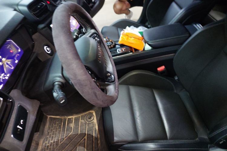 Used Lynk & Co 03 2022 2.0TD DCT JingPro Left Front Seat