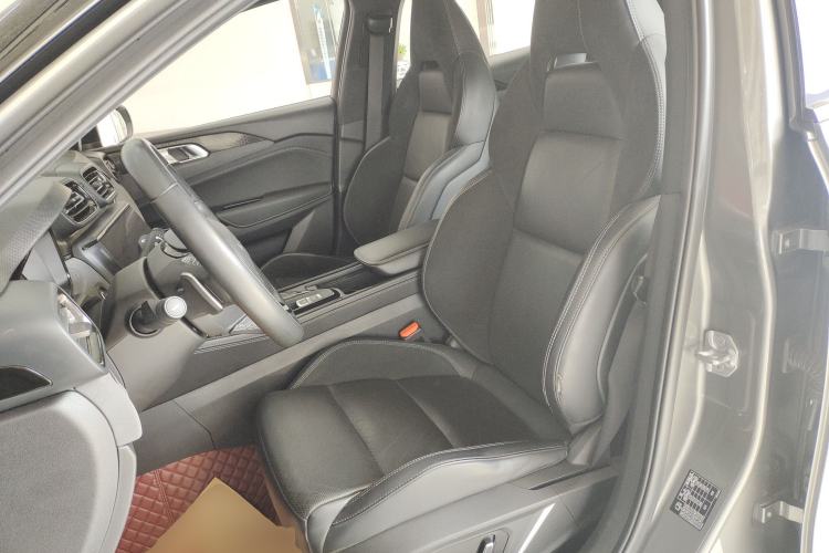 Used Lynk & Co 03 2022 2.0TD DCT JingPro Left Front Seat