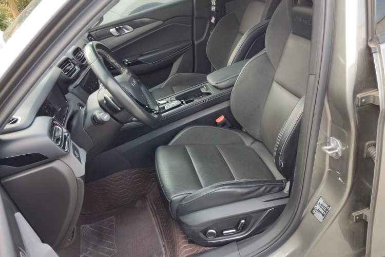 Used Lynk & Co 03 2022 1.5TD DCT JingPro Left Front Seat