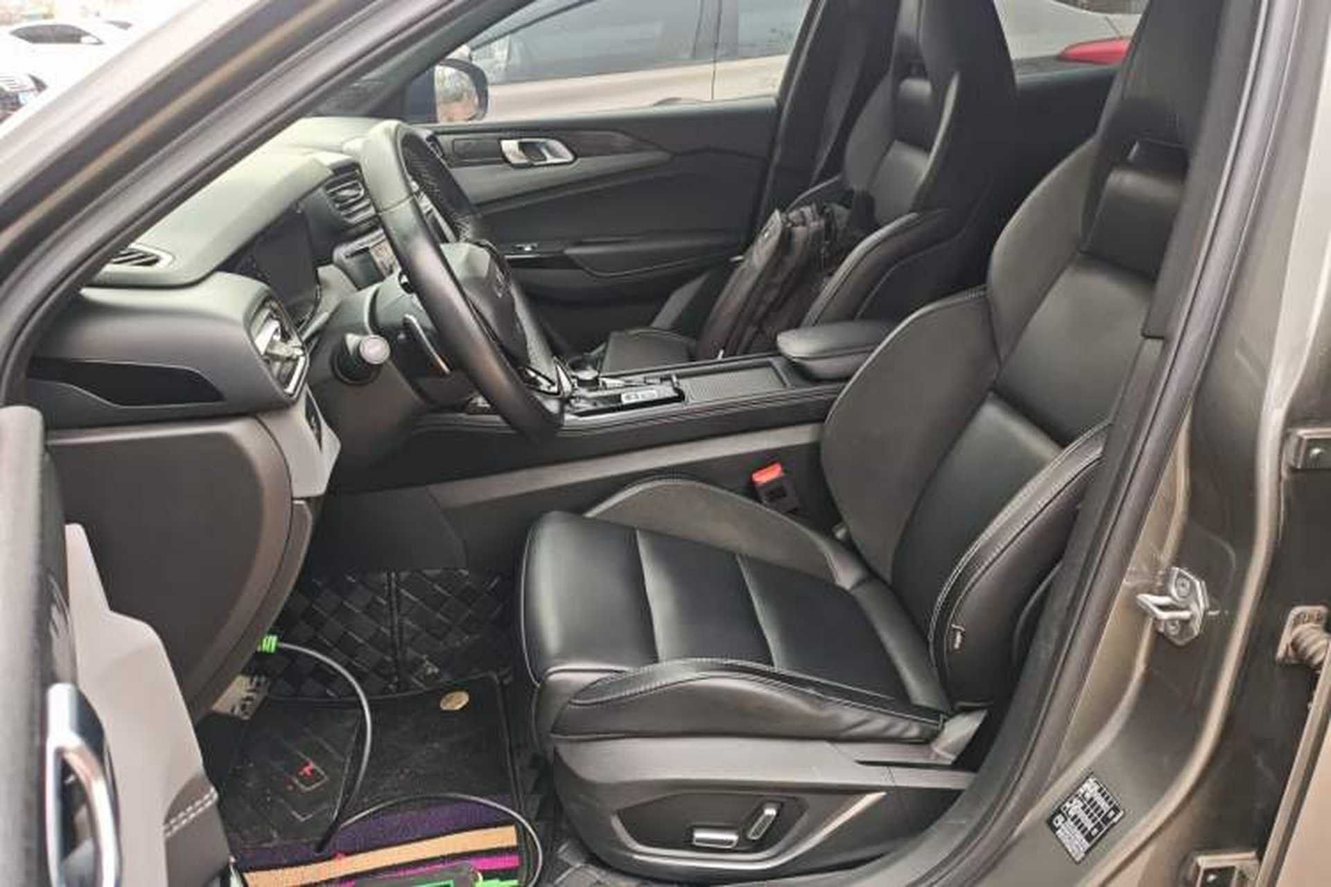 Used Lynk & Co 03 2022 2.0TD DCT GenioPlus Left Front Seat