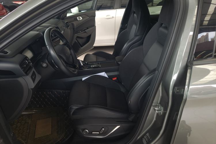 Used Lynk & Co 03 2022 1.5TD DCT JingPro Left Front Seat