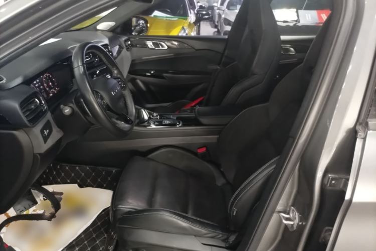 Used Lynk & Co 03 2022 2.0TD DCT JingPro Left Front Seat