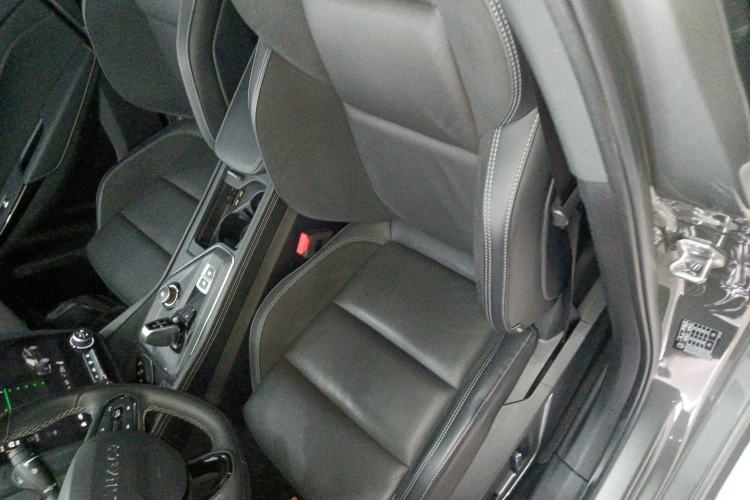 Used Lynk & Co 03 2022 2.0TD DCT JingPro Left Front Seat
