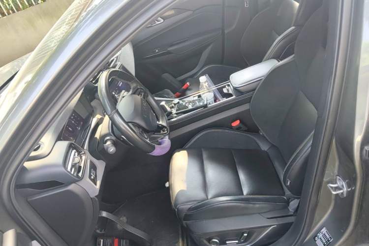 Used Lynk & Co 03 2022 1.5TD DCT JingPro Left Front Seat