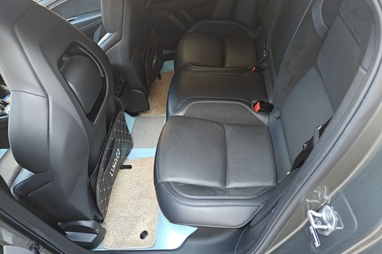 Used Lynk & Co 03 2022 2.0TD DCT JingPro Left Rear Seat