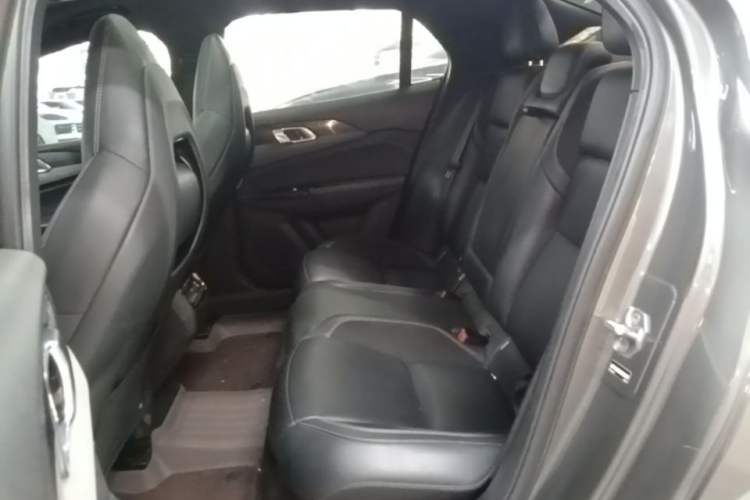 Used Lynk & Co 03 2022 2.0TD DCT GenioPlus Left Rear Seat