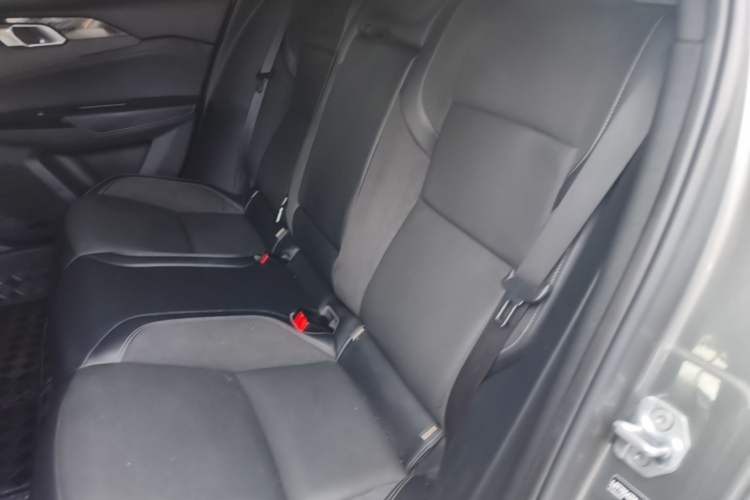 Used Lynk & Co 03 2022 2.0TD DCT JingPro Left Rear Seat