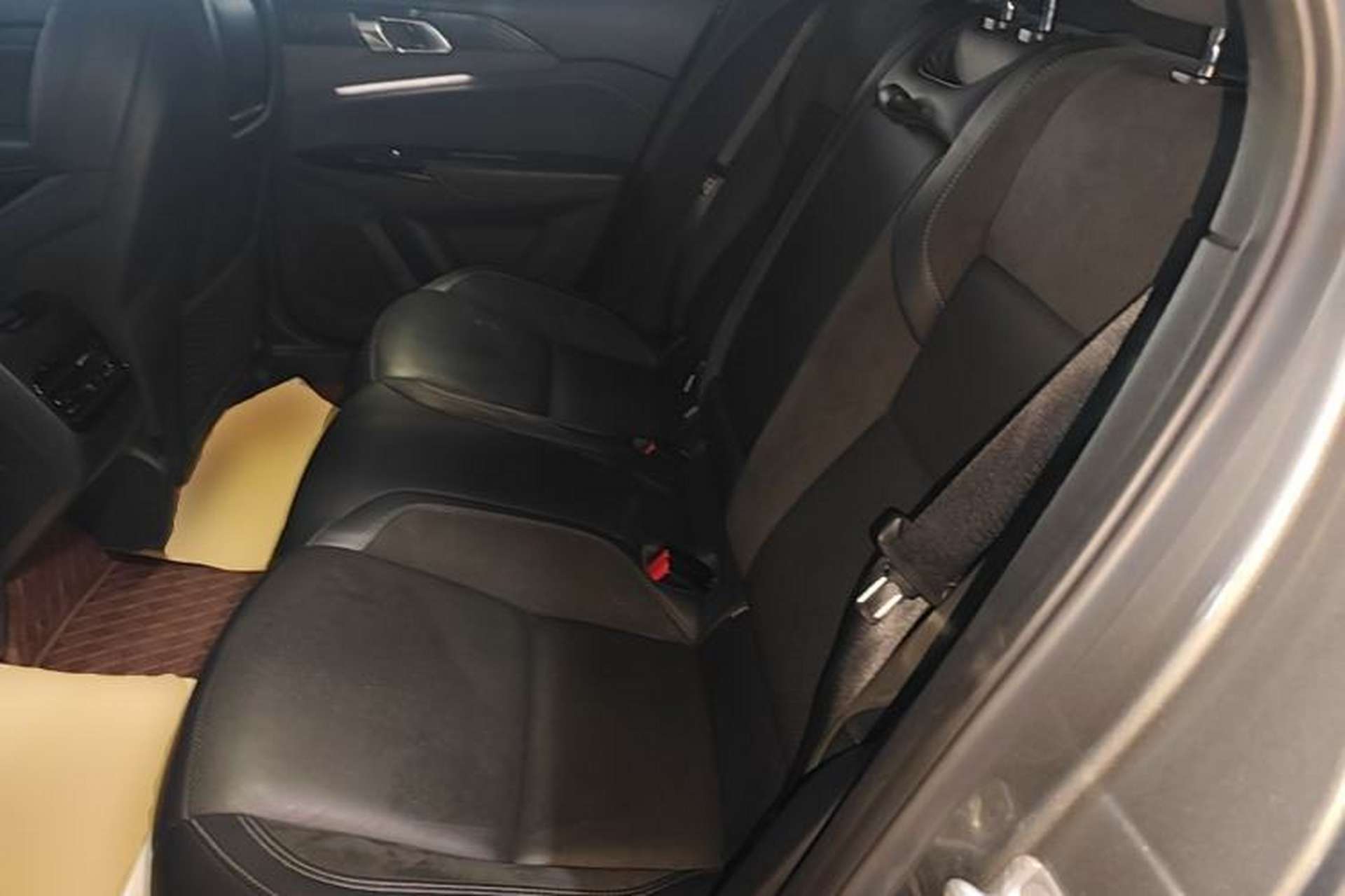 Used Lynk & Co 03 2022 1.5TD DCT JingPro Left Rear Seat