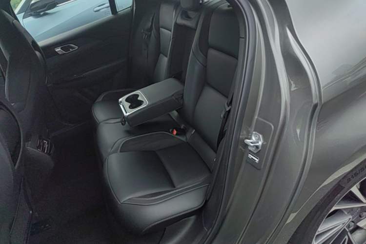 Used Lynk & Co 03 2022 1.5TD DCT JingPlus Left Rear Seat