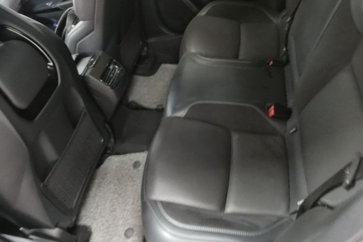 Used Lynk & Co 03 2022 2.0TD DCT JingPro Left Rear Seat