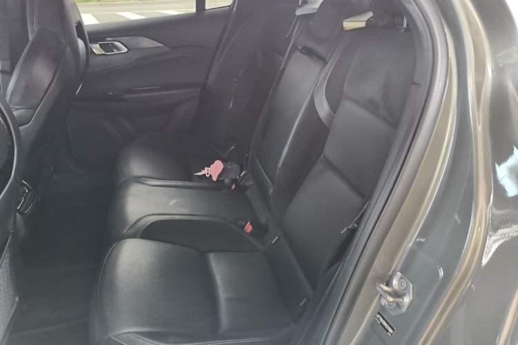Used Lynk & Co 03 2022 2.0TD DCT JingPro Left Rear Seat