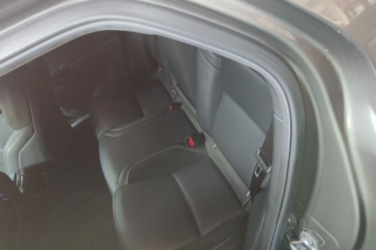Used Lynk & Co 03 2022 2.0TD DCT GenioPlus Left Rear Seat