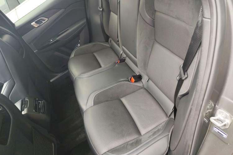 Used Lynk & Co 03 2022 1.5TD DCT JingPro Left Rear Seat