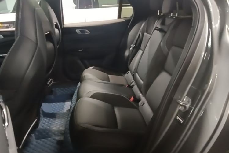 Used Lynk & Co 03 2022 2.0TD DCT JingPro Left Rear Seat