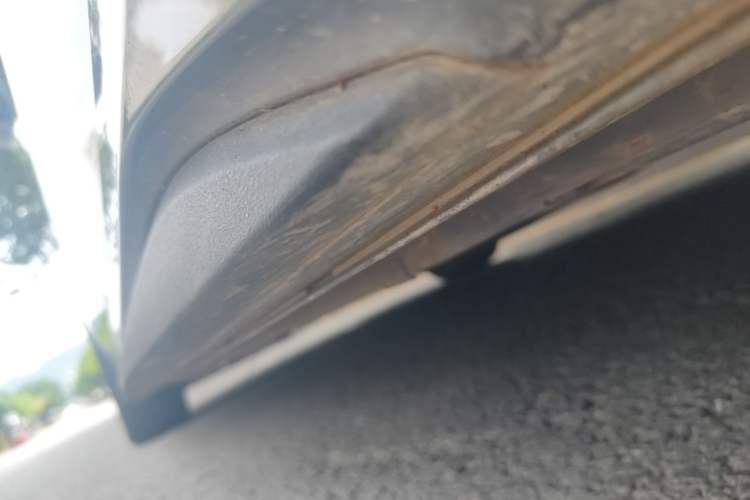 Used Lynk & Co 03 2022 2.0TD DCT JingPro Left Side Sill