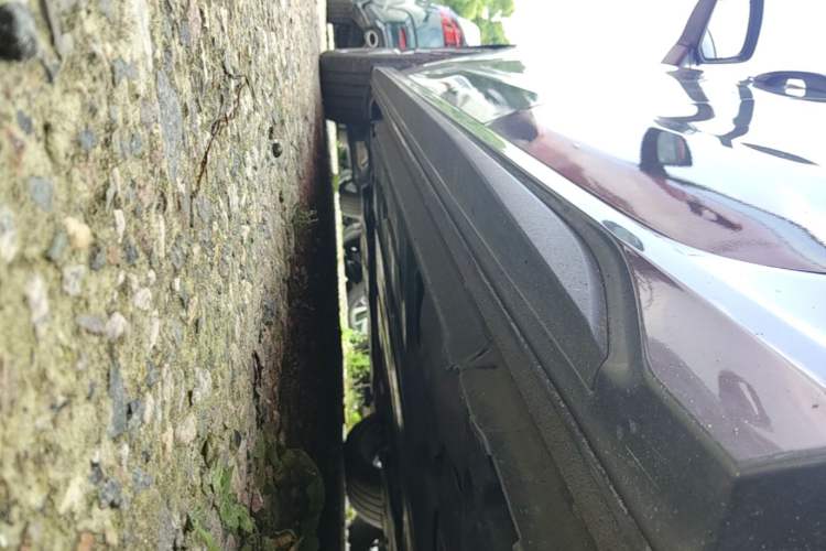 Used Lynk & Co 03 2022 1.5TD DCT JingPro Left Side Sill