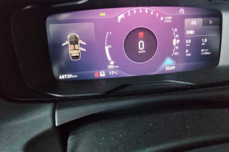 Used Lynk & Co 03 2022 2.0TD DCT JingPro Odometer Close Up