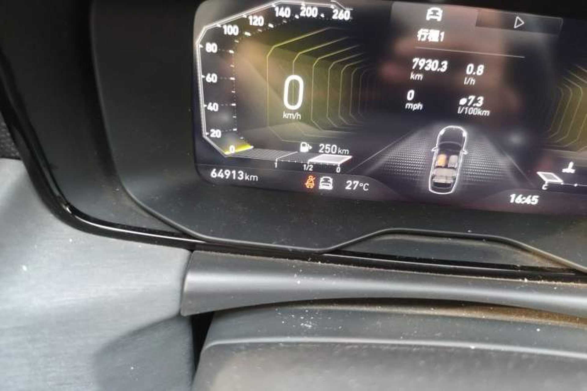 Used Lynk & Co 03 2022 2.0TD DCT JingPro Odometer Close Up