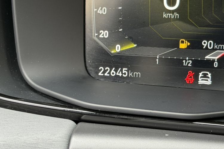 Used Lynk & Co 03 2022 1.5TD DCT JingPro Odometer Close Up