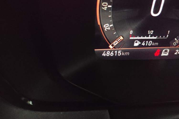 Used Lynk & Co 03 2022 1.5TD DCT JingPlus Odometer Close Up