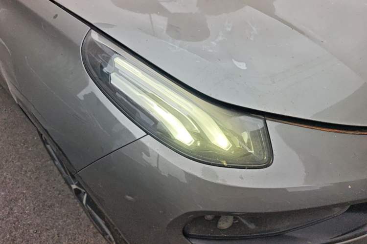 Used Lynk & Co 03 2022 2.0TD DCT JingPro Right Front Headlight