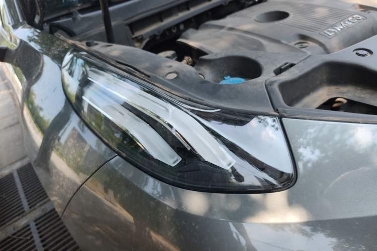Used Lynk & Co 03 2022 2.0TD DCT JingPro Right Front Headlight