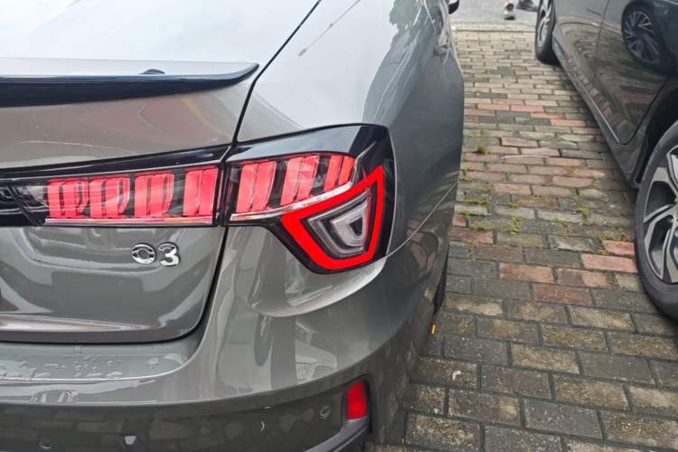 Used Lynk & Co 03 2022 2.0TD DCT GenioPlus Right Rear Taillight