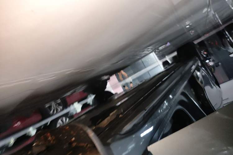 Used Lynk & Co 03 2022 1.5TD DCT JingPlus Right Side Sill