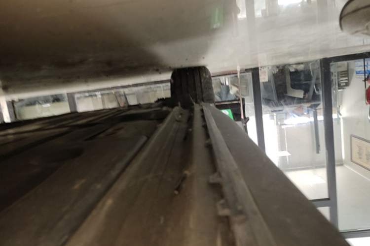 Used Lynk & Co 03 2022 2.0TD DCT JingPro Right Side Sill