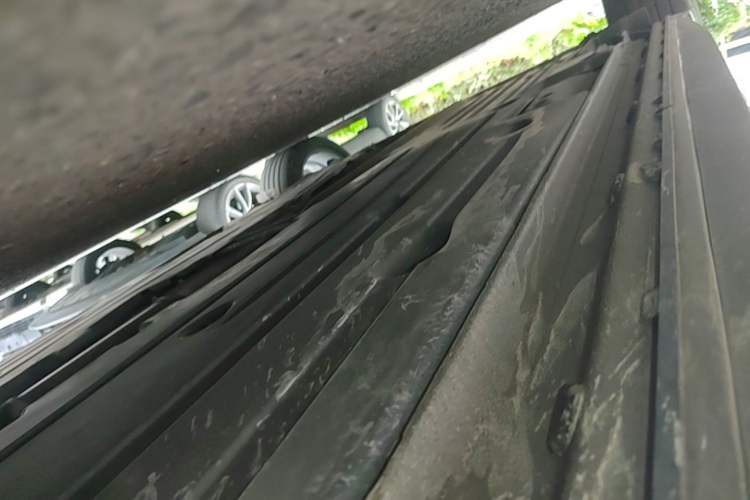 Used Lynk & Co 03 2022 2.0TD DCT JingPro Right Side Sill
