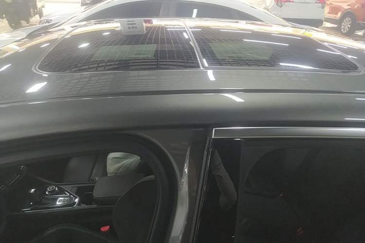 Used Lynk & Co 03 2022 1.5TD DCT JingPro Roof