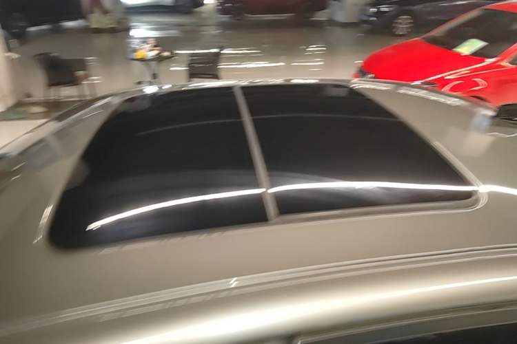Used Lynk & Co 03 2022 2.0TD DCT JingPro Roof