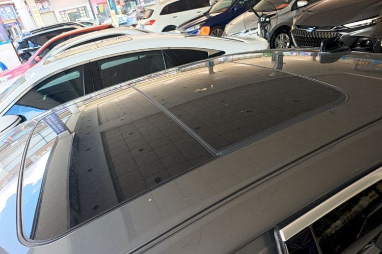 Used Lynk & Co 03 2022 2.0TD DCT JingPro Roof