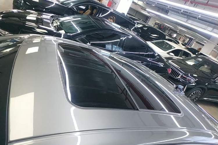 Used Lynk & Co 03 2022 1.5TD DCT JingPro Roof