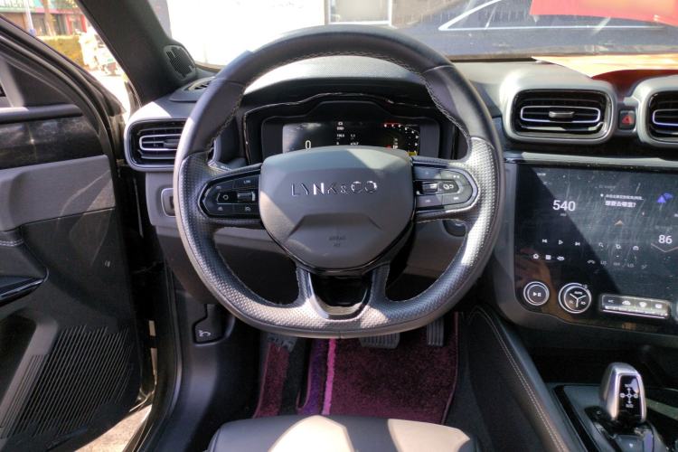 Used Lynk & Co 03 2022 2.0TD DCT GenioPlus Steering Wheel